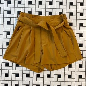 Athleta skyline shorts size 6